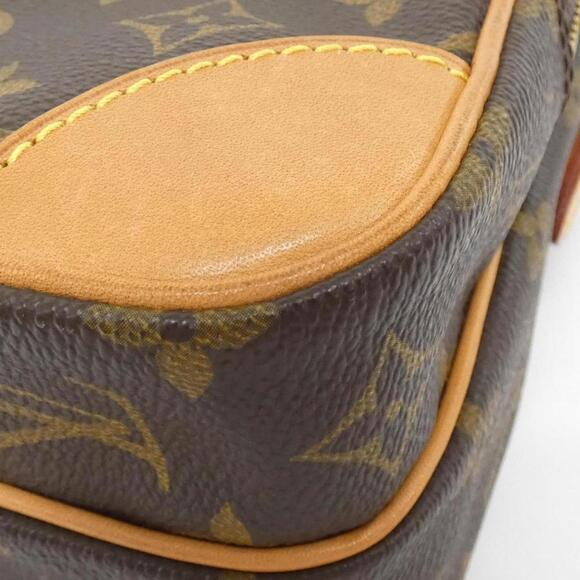 LOUIS VUITTON Gold Monogram Shoulder Bag - Picture 3 of 7